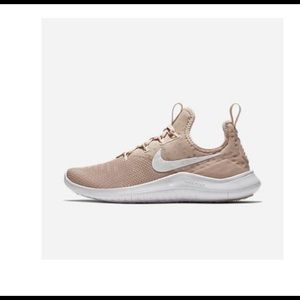 Nike FREE TR8. Size 8.5. Light pink